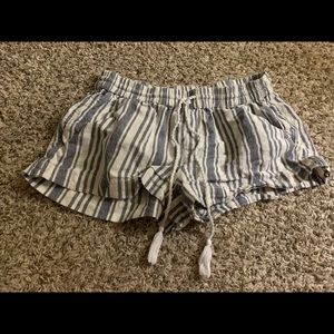Flowy shorts with cute drawstrings